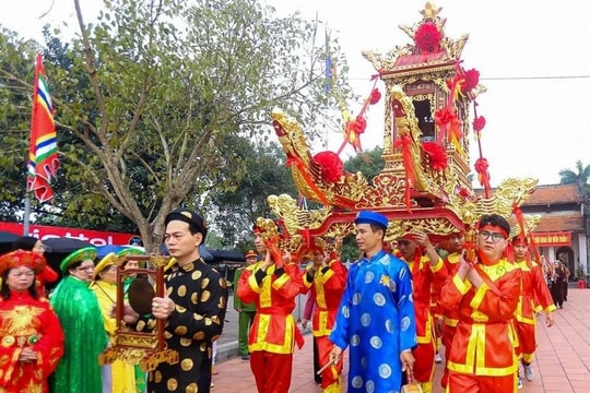 Lan tỏa nét đẹp văn hóa Lễ hội Khai ấn Đền Trần