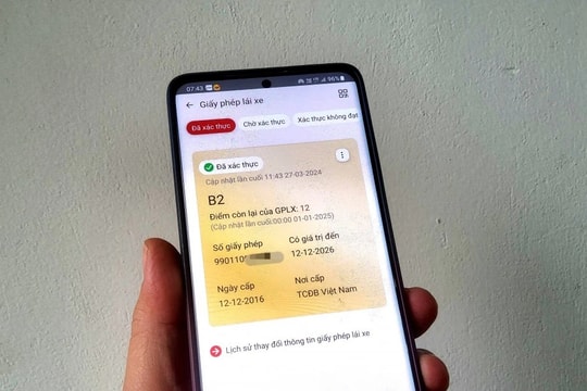 Cảnh báo thủ đoạn mạo danh Công an hướng dẫn tích hợp điểm giấy phép lái xe