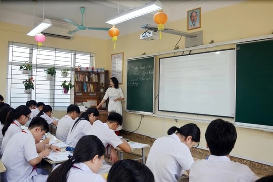 Bộ GD-ĐT: "Tuyệt đối không để việc ngừng dạy thêm mà buông lỏng việc hỗ trợ học sinh cuối cấp ôn thi"