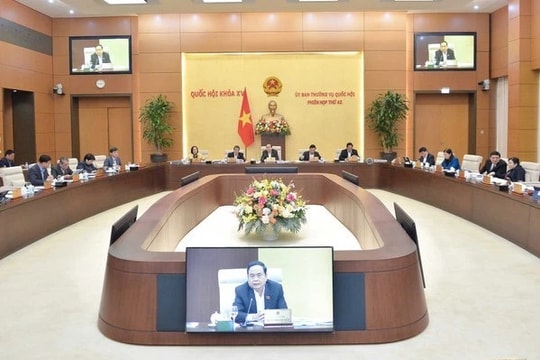 Thống nhất trình Quốc hội xem xét quyết định chủ trương đầu tư tuyến đường sắt Lào Cai - Hà Nội - Hải Phòng tại Kỳ họp bất thường lần thứ 9