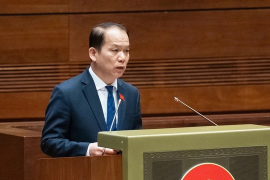 Đẩy mạnh phân quyền, phân cấp, tạo sự chủ động cho chính quyền địa phương