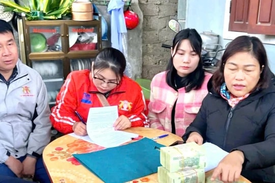 Công ty Xi măng Sông Lam 2 hỗ trợ gần 2 tỷ đồng cho nạn nhân tai nạn lao động