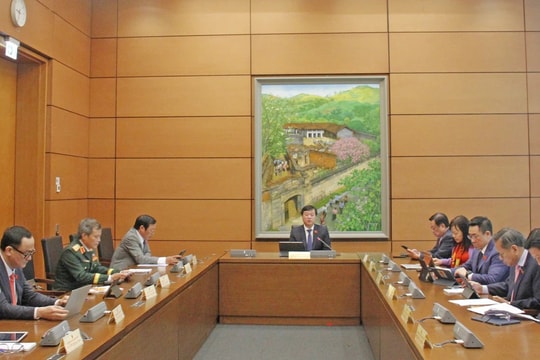 Hỗ trợ công tác xây dựng pháp luật, tháo gỡ các điểm nghẽn