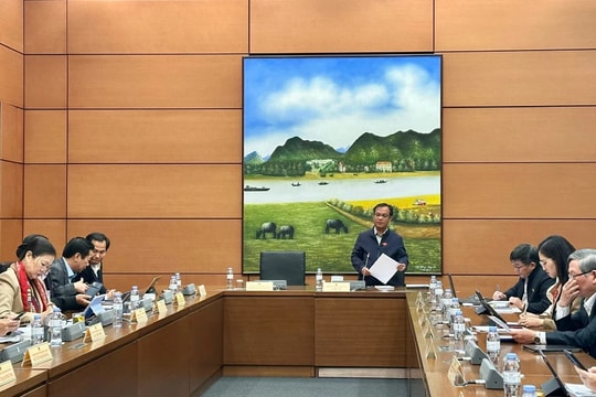 Cái gì có thể ủy quyền thì phải ủy quyền, không nên đặt điều kiện “trường hợp cần thiết” 