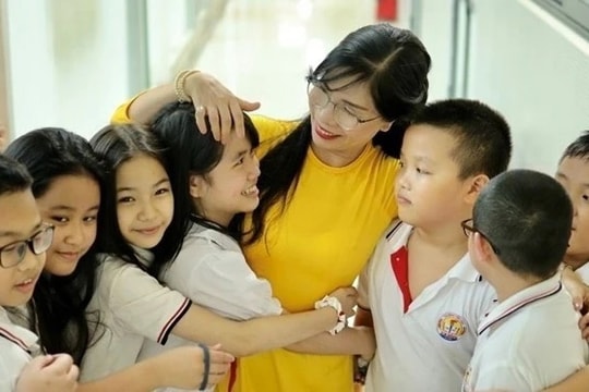 Thông tư 29 dừng dạy thêm, học thêm: Không còn việc "trăm sự nhờ cô"