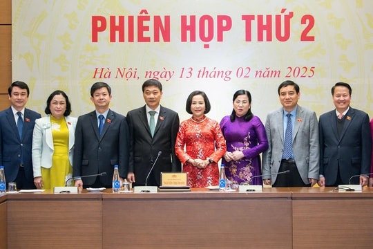 Phó Chủ tịch Quốc hội Nguyễn Thị Thanh chủ trì Phiên họp thứ 2 Hội đồng Thi đua - Khen thưởng của Ủy ban Thường vụ Quốc hội