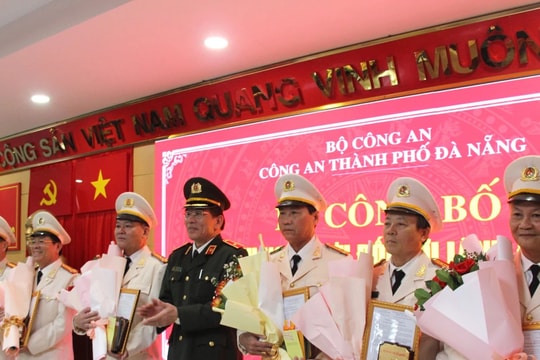 15 lãnh đạo cấp Phòng của Công an TP. Đà Nẵng tự nguyện nghỉ hưu trước tuổi