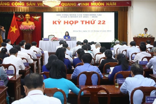 Siết lại quy định về thôi làm nhiệm vụ đại biểu Hội đồng nhân dân