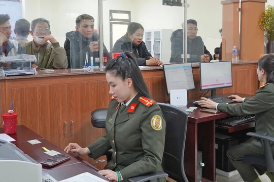 Xuất nhập cảnh rút ngắn nhờ chuyển đổi số