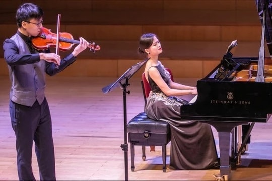 Hòa nhạc "Sưởi ấm" - Hành trình tiếp nối