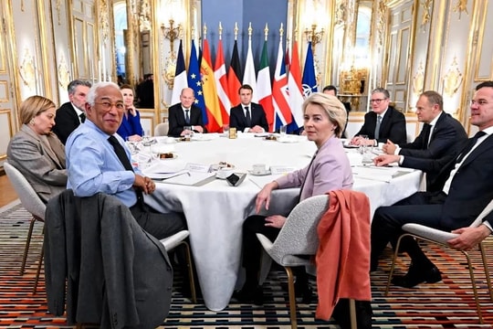 Các nhà lãnh đạo EU bất đồng về việc đưa quân đến Ukraine