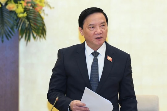 Thông qua Nghị quyết của Ủy ban Thường vụ Quốc hội về nhiệm vụ, quyền hạn, cơ cấu các cơ quan của Quốc hội