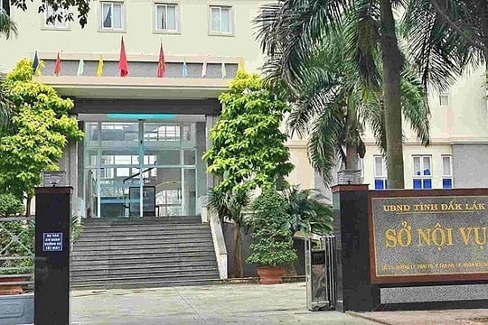 Nhiều lãnh đạo chủ chốt tỉnh Đắk Lắk xin nghỉ hưu trước tuổi