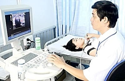 Bệnh nhân tuyến giáp không nhất phải khám vào buổi sáng