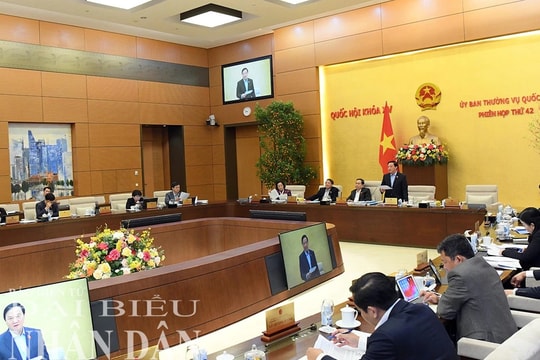 NGHỊ QUYẾT Về việc phê chuẩn thôi giữ chức vụ Phó Trưởng Đoàn đại biểu Quốc hội chuyên trách Đoàn ĐBQH khóa XV tỉnh Hưng Yên