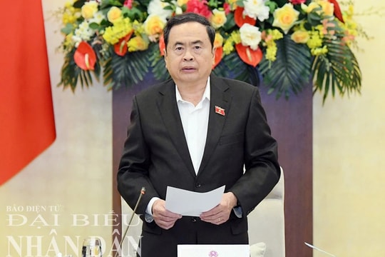 NGHỊ QUYẾT Về việc giao Phó Trưởng Đoàn đại biểu Quốc hội chuyên trách phụ trách Đoàn đại biểu Quốc hội khóa XV tỉnh Thái Bình