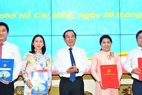 TP. Hồ Chí Minh điều động, bổ nhiệm nhiều cán bộ chủ chốt
