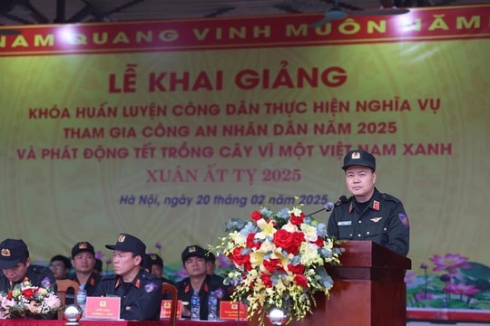 Khai giảng khóa huấn luyện công dân thực hiện nghĩa vụ tham gia Công an nhân dân năm 2025