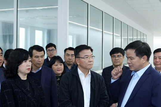 Phó Thủ tướng Lê Thành Long chỉ đạo rút ngắn tiến độ dự án Bệnh viện Bạch Mai và Việt Đức 