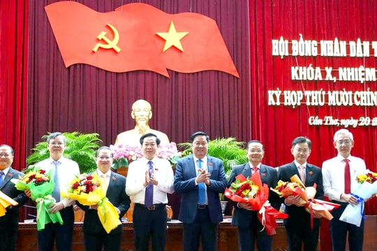 Ông Trương Cảnh Tuyên được bầu giữ chức Chủ tịch UBND TP. Cần Thơ