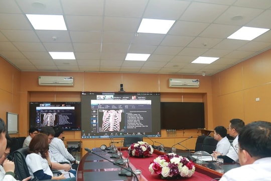 Bệnh viện Việt Đức hội chẩn cấp cứu từ xa người bệnh trong vụ tai nạn giao thông thảm khốc ở Sơn La