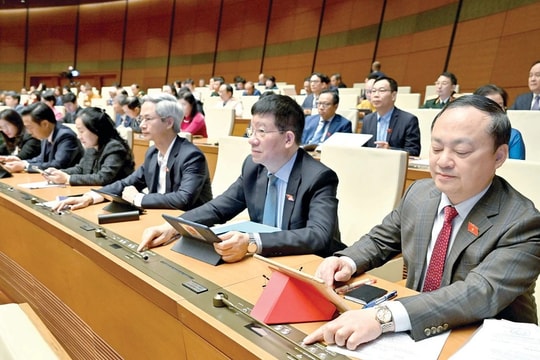 Những quyết sách đáp ứng đòi hỏi thực tiễn