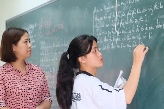 Bạc Liêu: Bãi bỏ một số quy định thu dịch vụ giáo dục ngoài học phí sau Thông tư 29