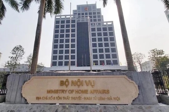 Từ 1.3, Bộ Nội vụ có 22 đơn vị hành chính, sự nghiệp