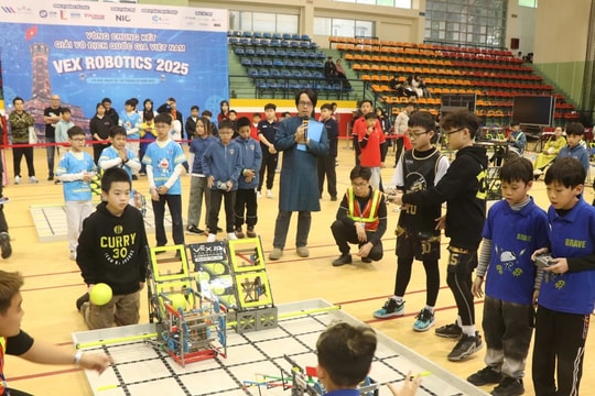 Chung kết Giải Vô địch quốc gia Việt Nam VEX ROBOTICS 2025