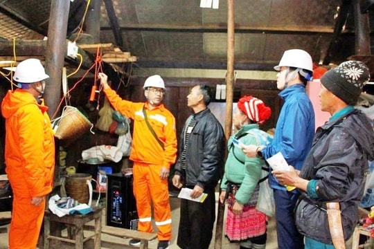 Điện lưới quốc gia phủ khắp vùng nông thôn