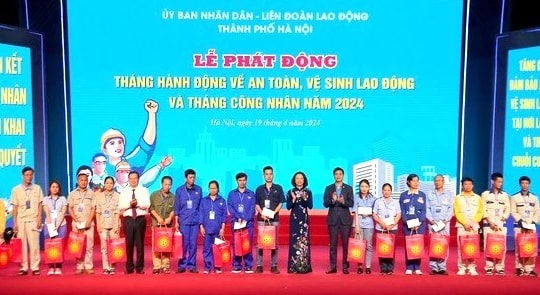 Tháng Công nhân năm 2025 - Tiên phong bước vào kỷ nguyên mới