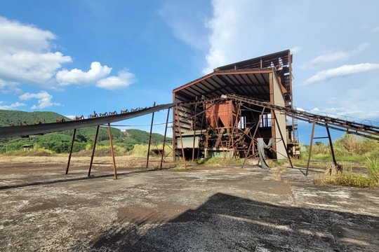 Hà Tĩnh ngừng hoạt động nhà máy tuyển quặng sắt công suất 500 nghìn tấn/năm