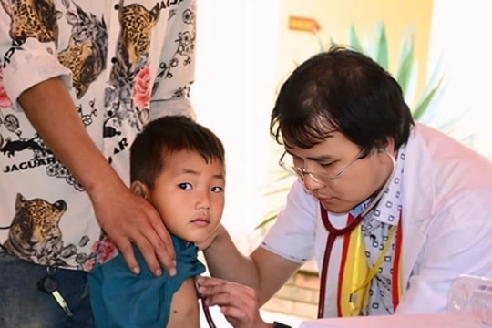 Hội Bác sĩ tình nguyện - Những người "xây" hy vọng cho bệnh nhân vùng khó