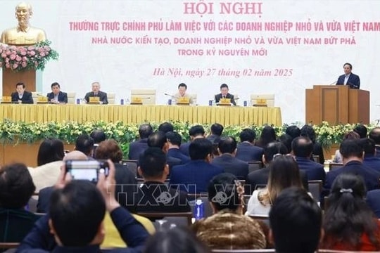 Thủ tướng Phạm Minh Chính chủ trì Hội nghị Thường trực Chính phủ với doanh nghiệp nhỏ và vừa