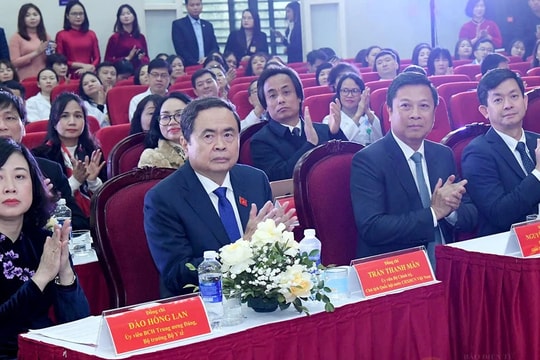 Chủ tịch Quốc hội Trần Thanh Mẫn dự Lễ kỷ niệm 70 năm Ngày Thầy thuốc Việt Nam tại Bệnh viện Hữu Nghị