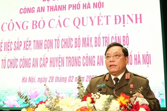 Công an Hà Nội công bố quyết định sắp xếp tinh gọn bộ máy khi không tổ chức Công an cấp huyện