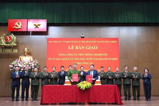 Bàn giao Tổng công ty Viễn thông MobiFone về Bộ Công an