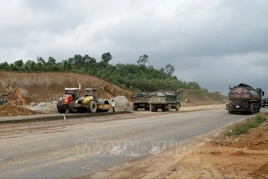 Lập 7 Đoàn kiểm tra, tháo gỡ vướng mắc liên quan đến các dự án giao thông trọng điểm
