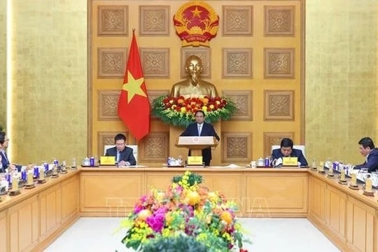 Thủ tướng Chính phủ Phạm Minh Chính tọa đàm với các doanh nghiệp Hàn Quốc tại Việt Nam