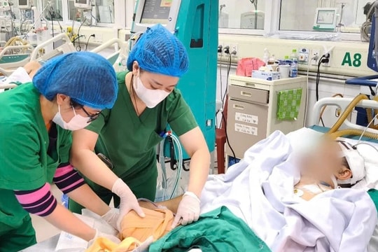 26 giờ nghẹt thở giành lại sự sống cho bệnh nhân 2 lần ngừng tim