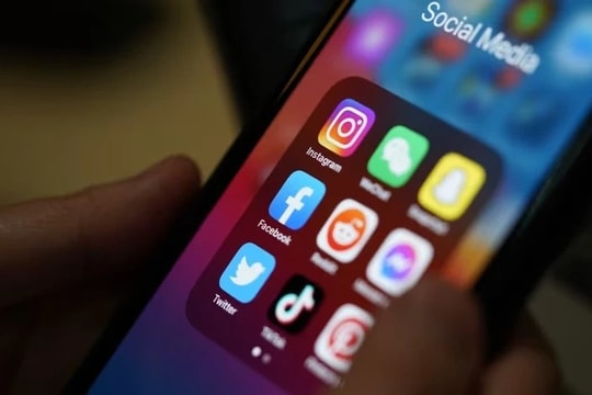 Singapore yêu cầu các nền tảng tăng cường kiểm soát nội dung độc hại