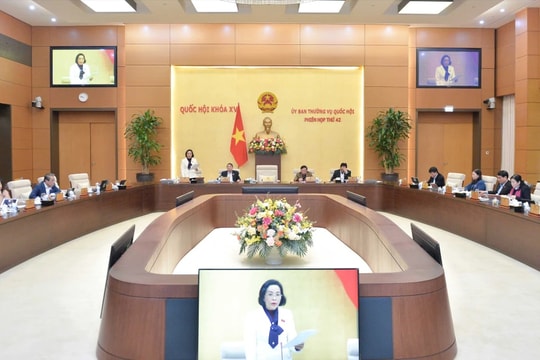 NGHỊ QUYẾT Phê chuẩn kết quả miễn nhiệm Phó Chủ tịch Hội đồng nhân dân tỉnh Khánh Hòa, nhiệm kỳ 2021 - 2026