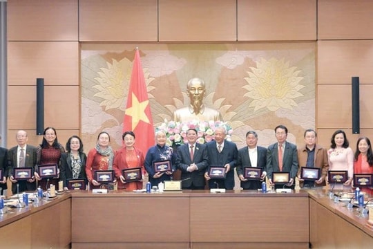 Phó Chủ tịch Quốc hội Nguyễn Đức Hải gặp mặt các đại biểu Quốc hội tỉnh Bà Rịa - Vũng Tàu qua các thời kỳ