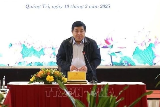 Phó Thủ tướng Nguyễn Chí Dũng làm việc với 3 tỉnh để tháo gỡ 5 dự án đường bộ cao tốc