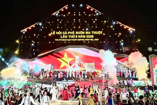 Đặc sắc Lễ khai mạc Lễ hội Cà Phê Buôn Ma Thuột lần thứ 9