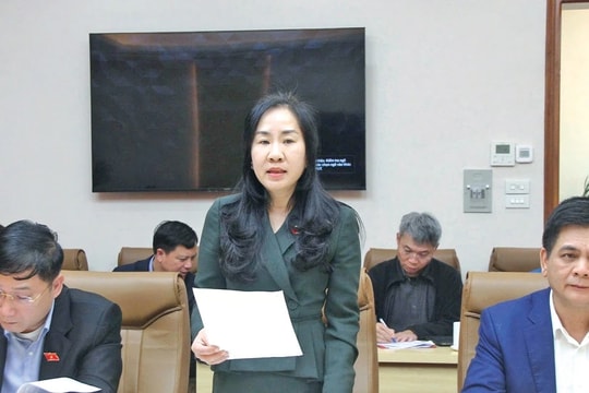 Đoàn khảo sát của Ủy ban Kinh tế và Tài chính làm việc với UBND tỉnh Hưng Yên