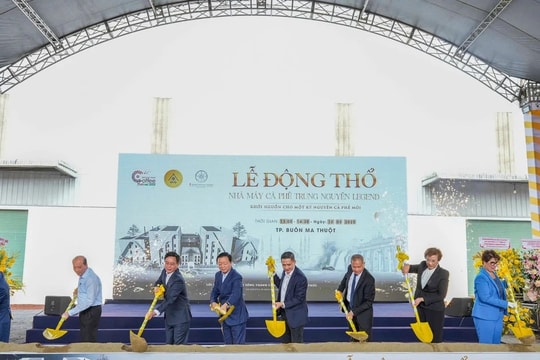 Phó Thủ tướng Chính phủ Trần Hồng Hà dự lễ động thổ nhà máy cà phê tại Đắk Lắk