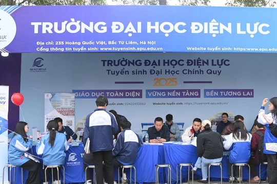 Trường Đại học Điện lực tham gia Ngày hội tư vấn Tuyển sinh – Hướng nghiệp