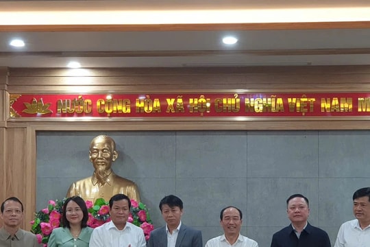 Thanh Hóa: HĐND tỉnh công bố các quyết định về tổ chức bộ máy và cán bộ thuộc Đảng bộ HĐND tỉnh