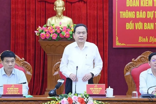 Chủ tịch Quốc hội Trần Thanh Mẫn chủ trì làm việc với Ban Thường vụ Tỉnh ủy Bình Định